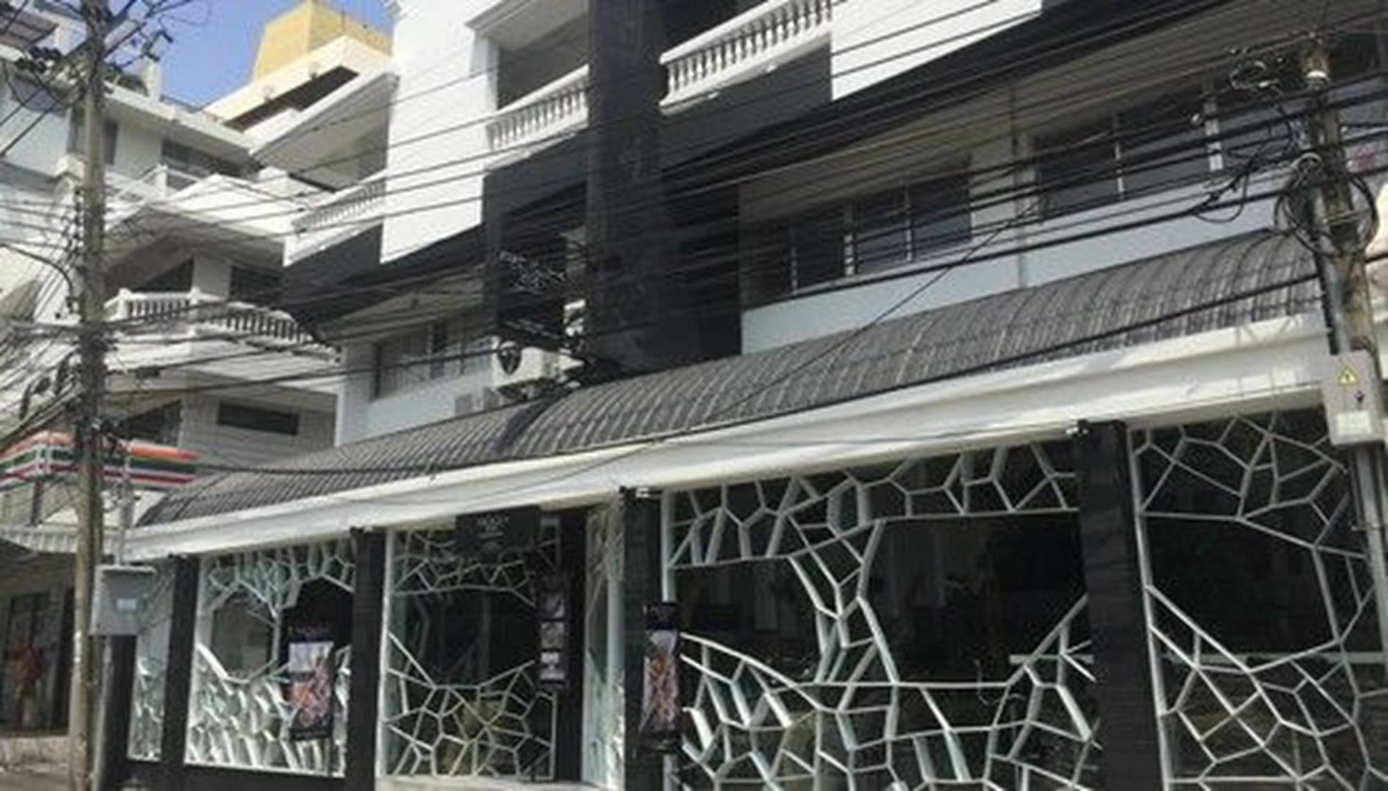 Rock Hotel Bangkok Exterior foto